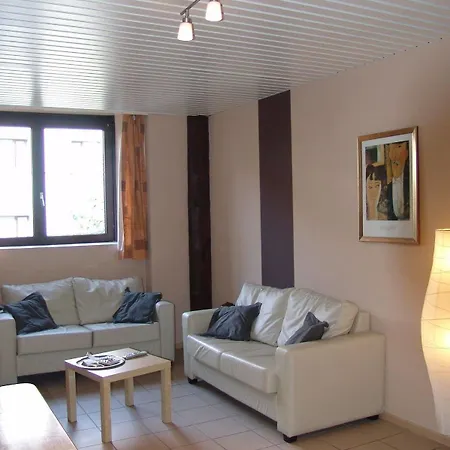 Gardens Apartment *